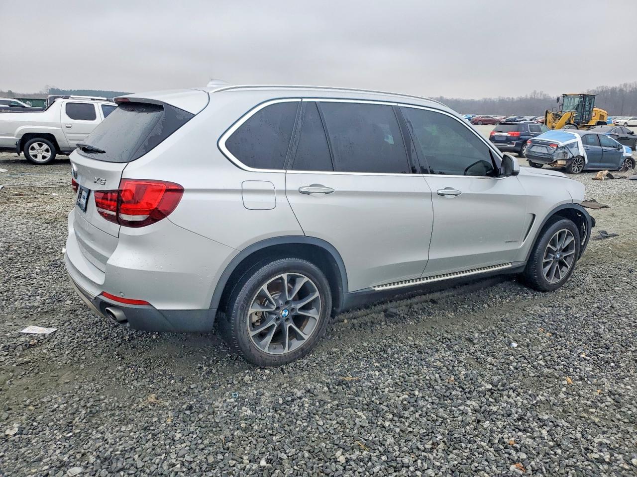 2015 BMW X5 SDRIVE35I photo 3