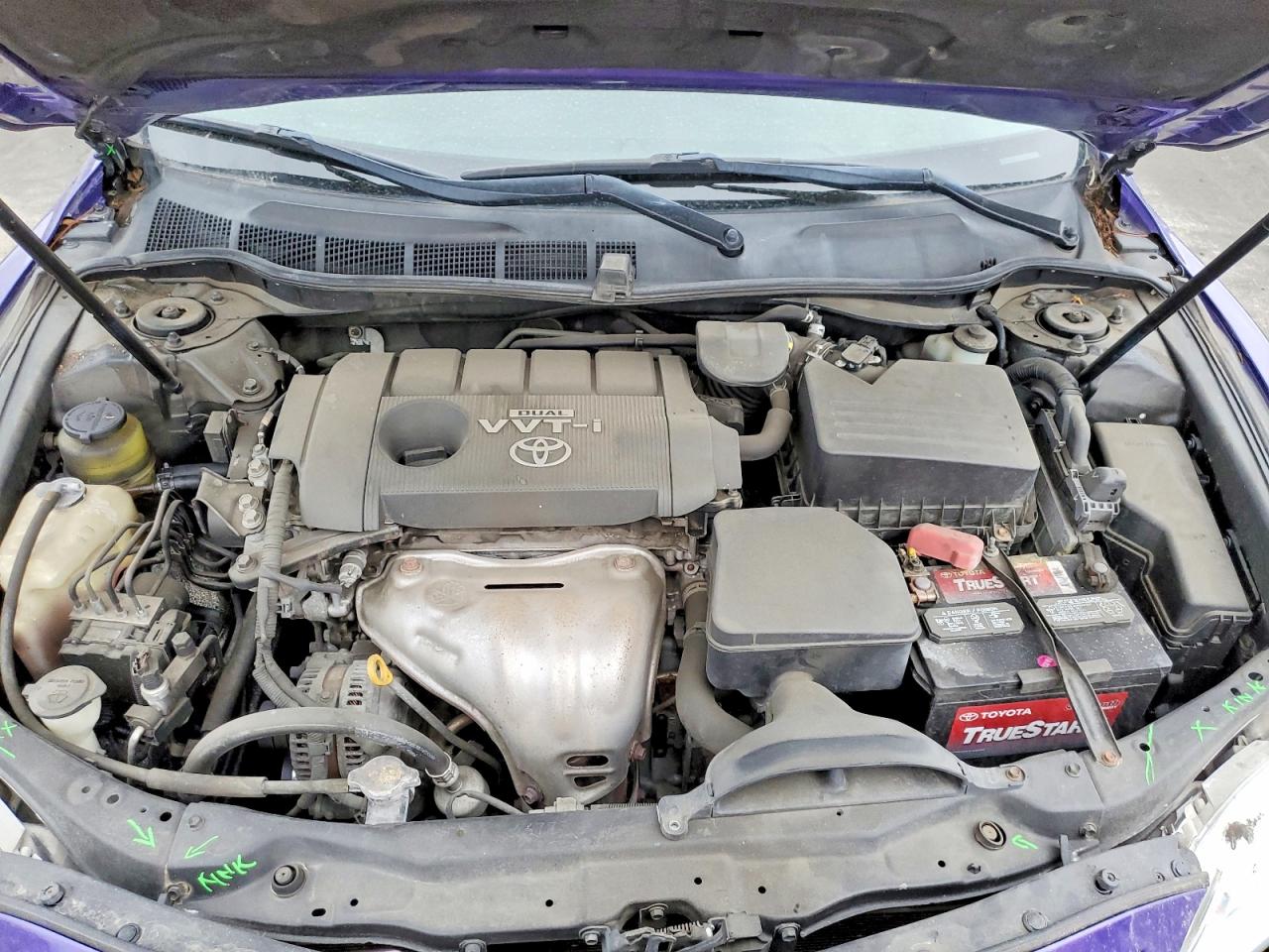2010 TOYOTA CAMRY BASE photo 11