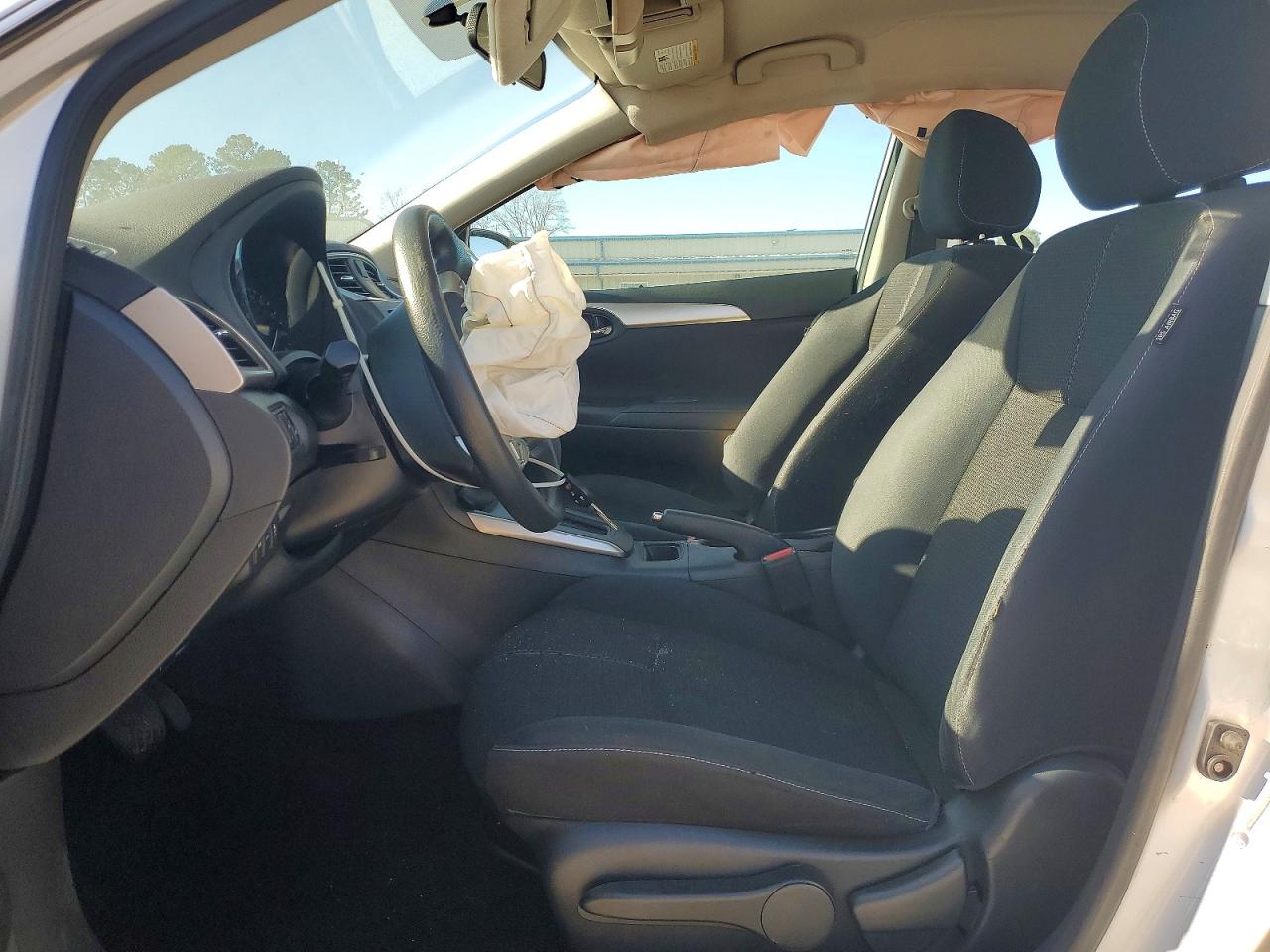 2017 NISSAN SENTRA S photo 7
