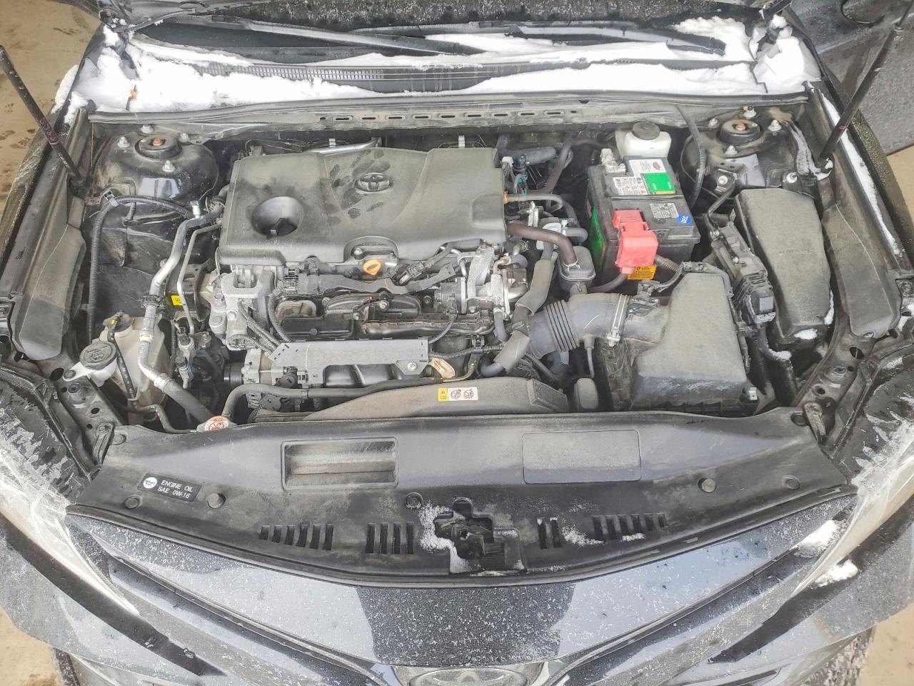 2020 TOYOTA CAMRY LE photo 11
