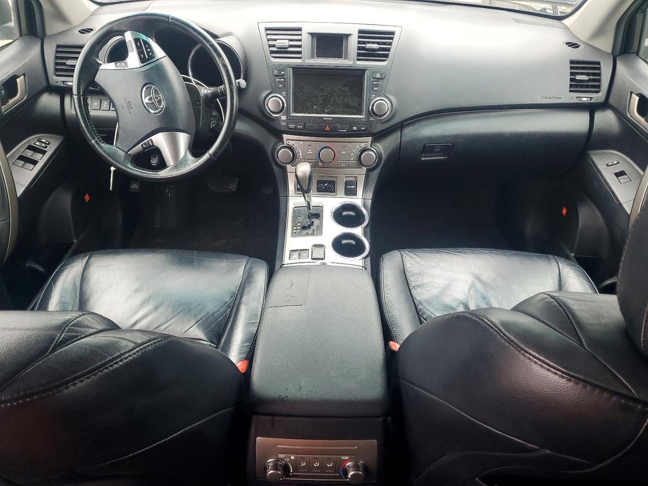 2011 TOYOTA HIGHLANDER BASE photo 15