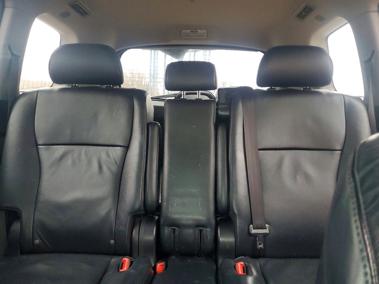 2011 TOYOTA HIGHLANDER BASE photo 19