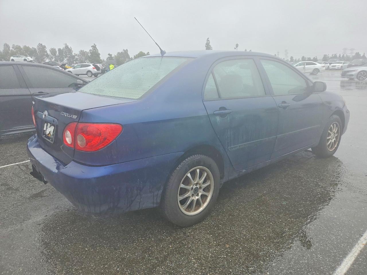 2007 TOYOTA COROLLA CE photo 3