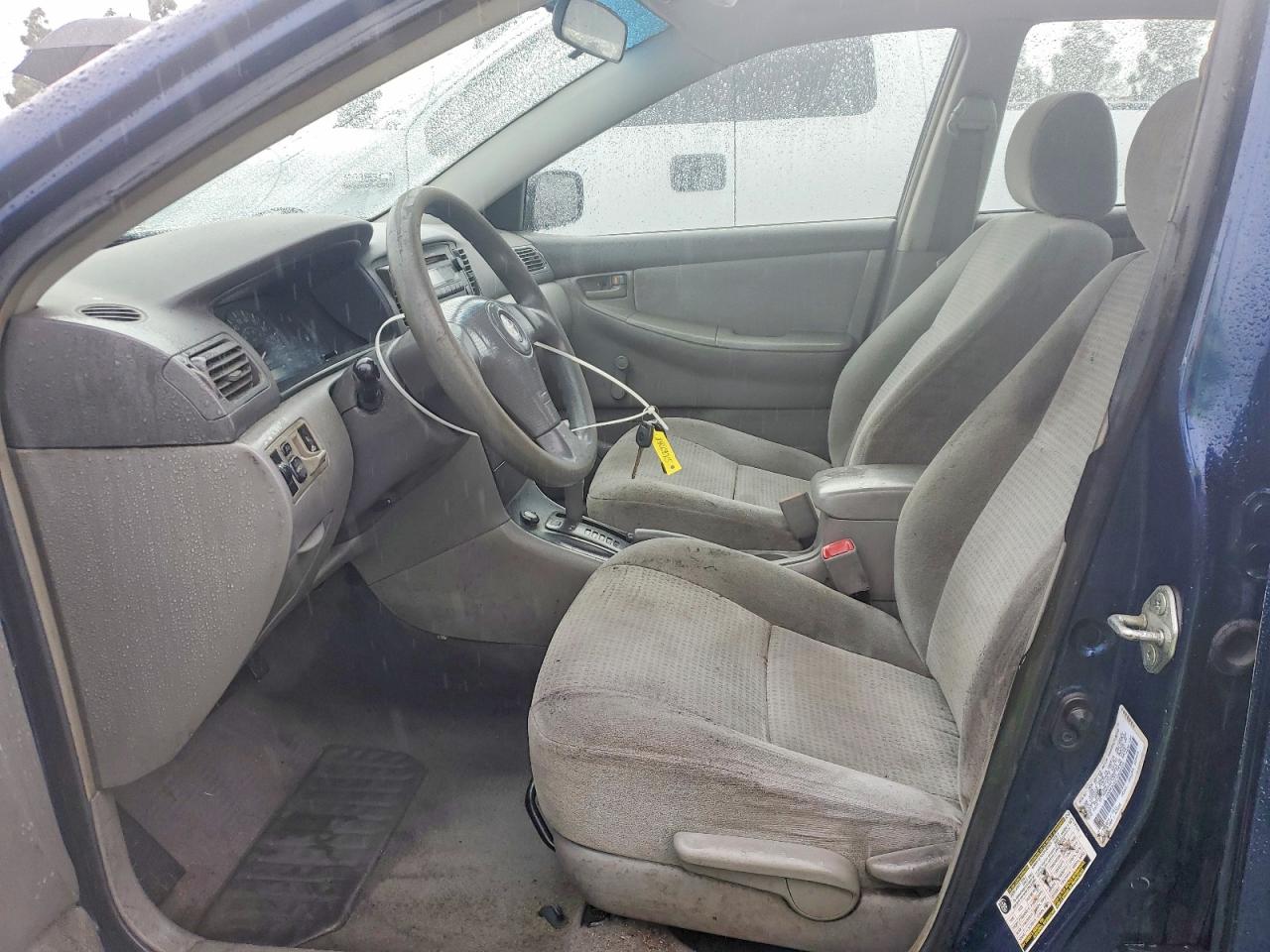 2007 TOYOTA COROLLA CE photo 7