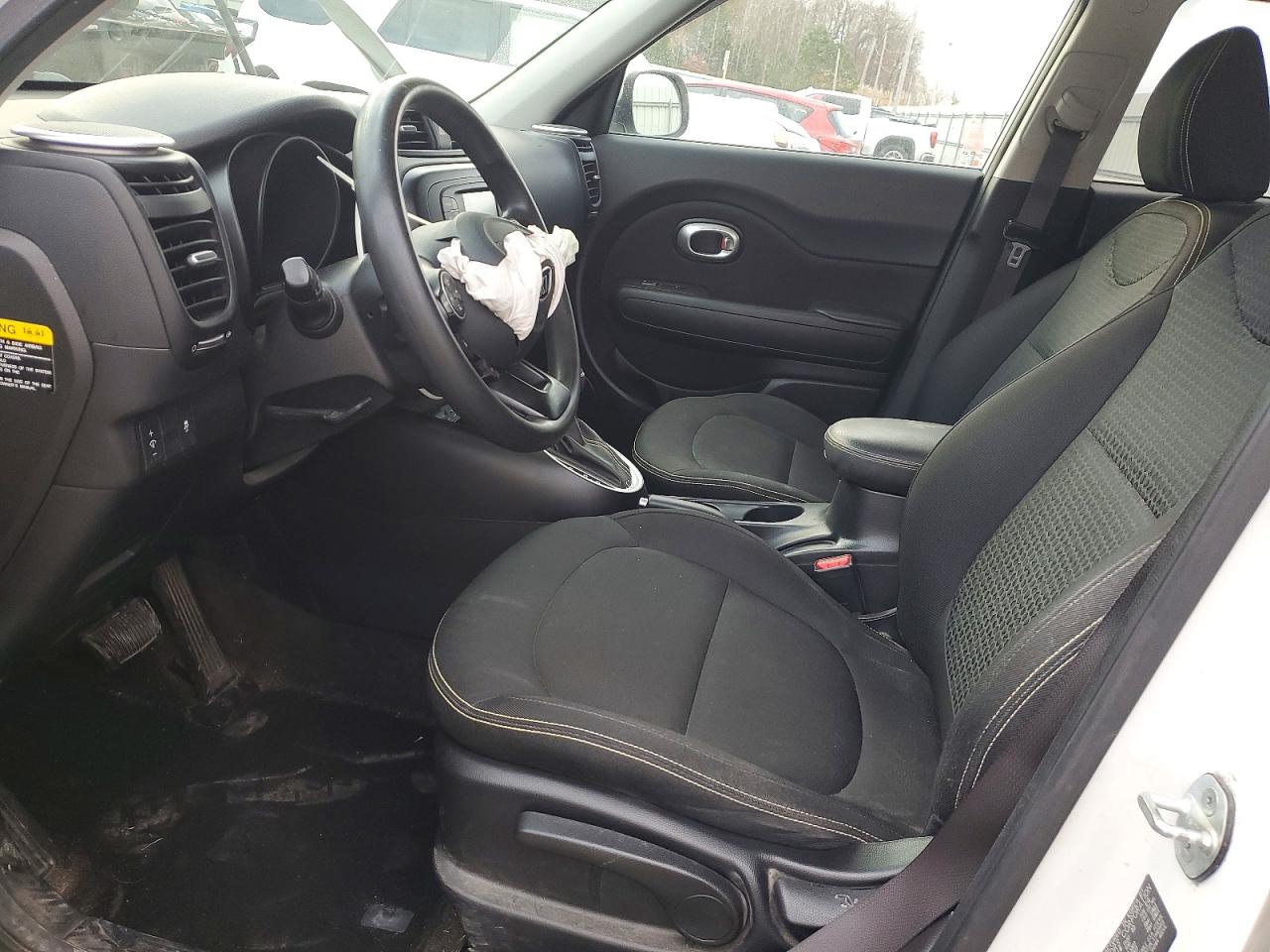 2016 KIA SOUL + photo 7