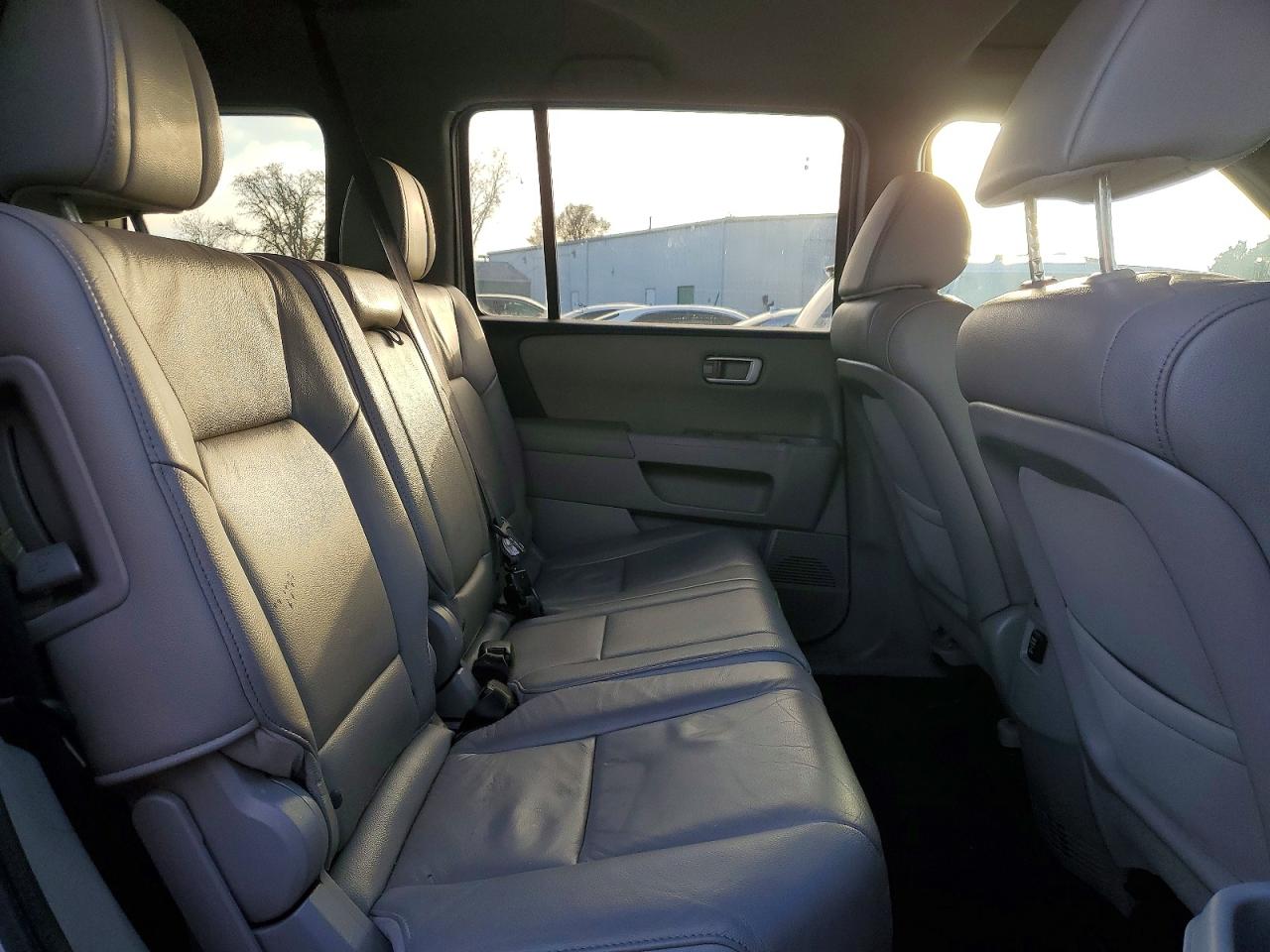 2012 HONDA PILOT EXL photo 11