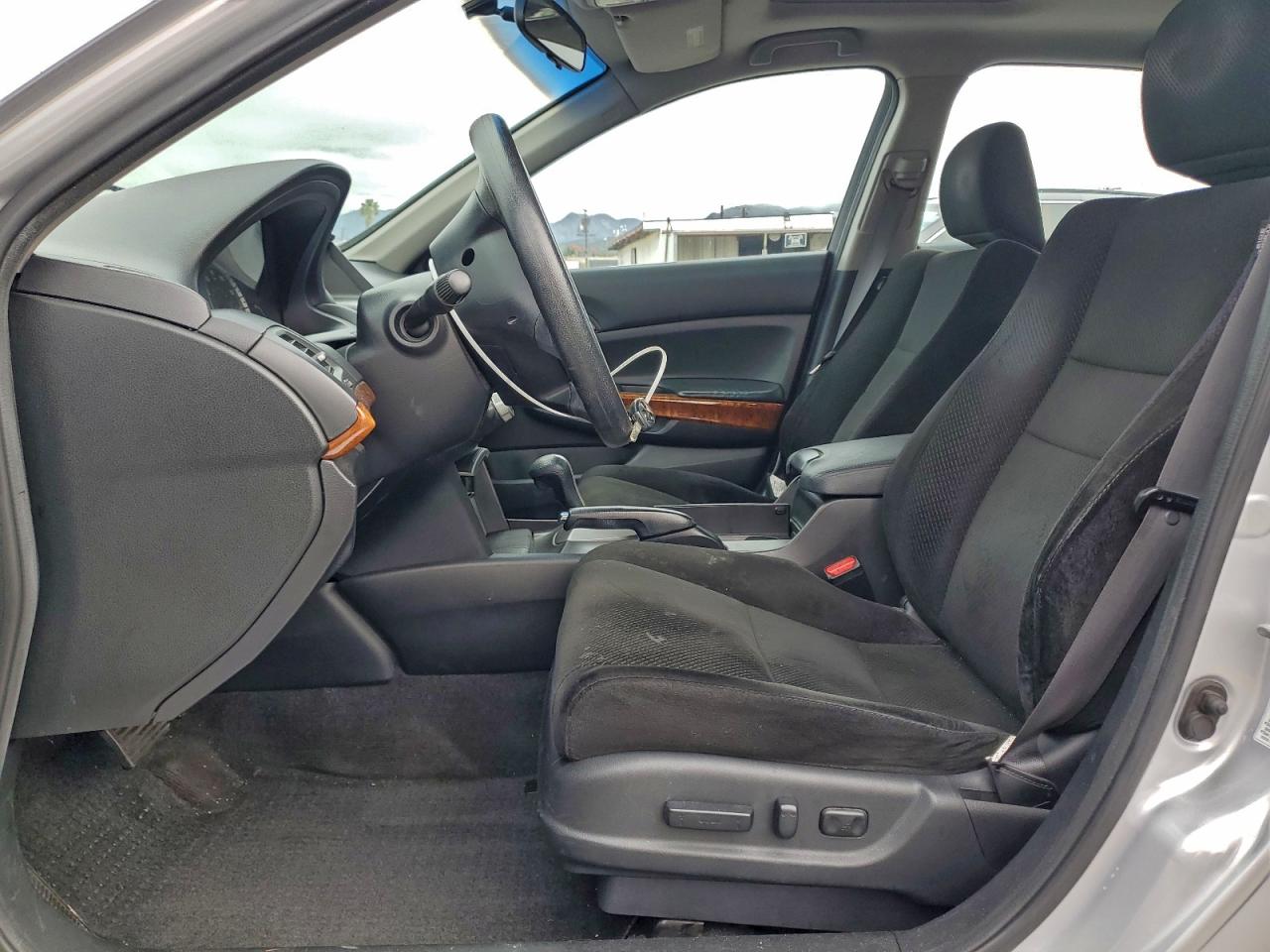 2011 HONDA ACCORD EX photo 7