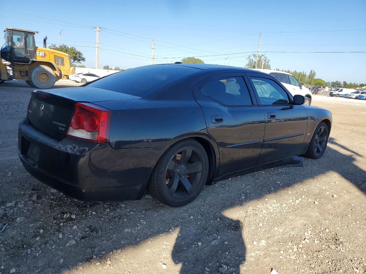 2010 DODGE CHARGER SXT photo 3
