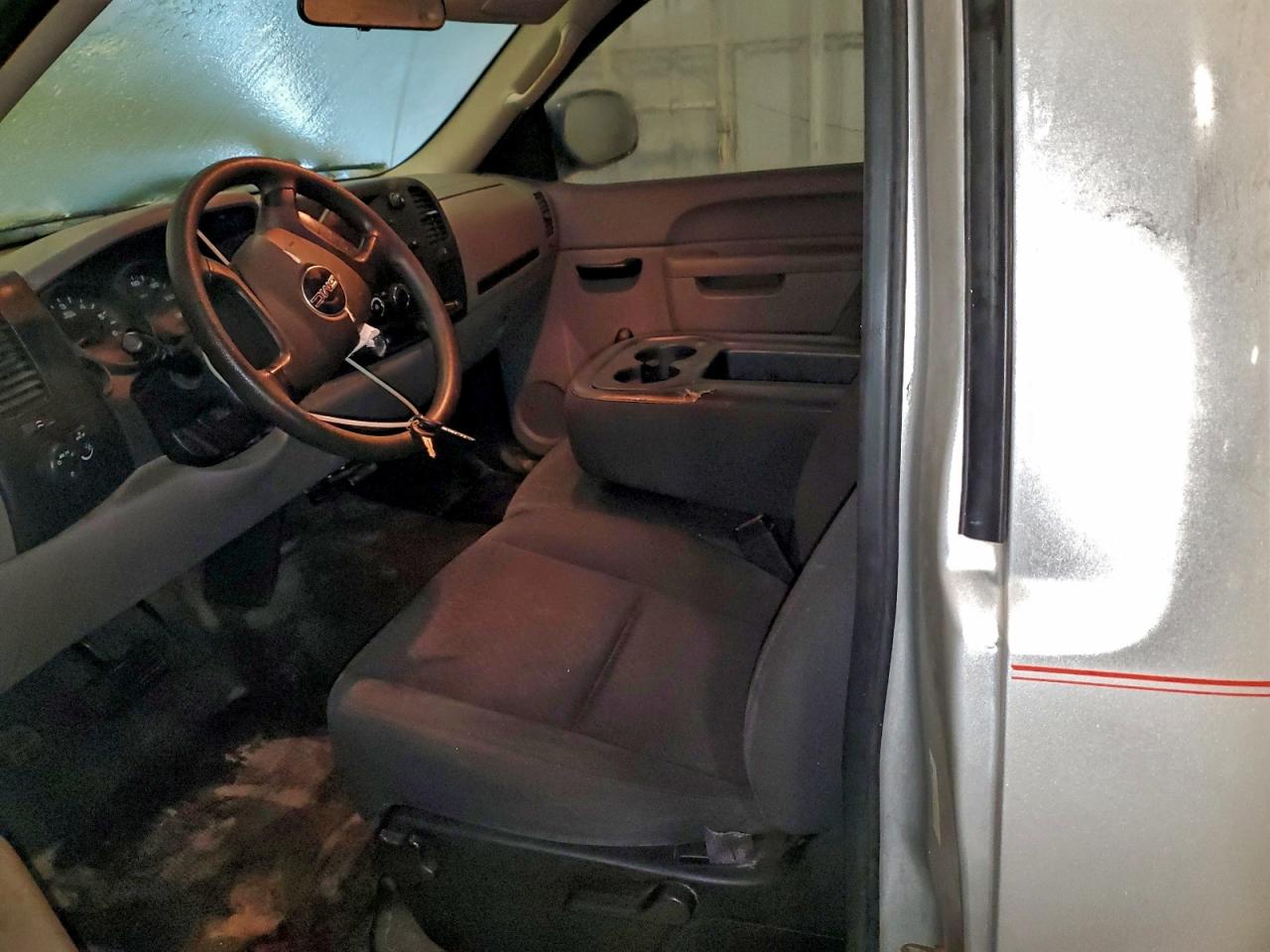 2010 GMC SIERRA C1500 photo 7