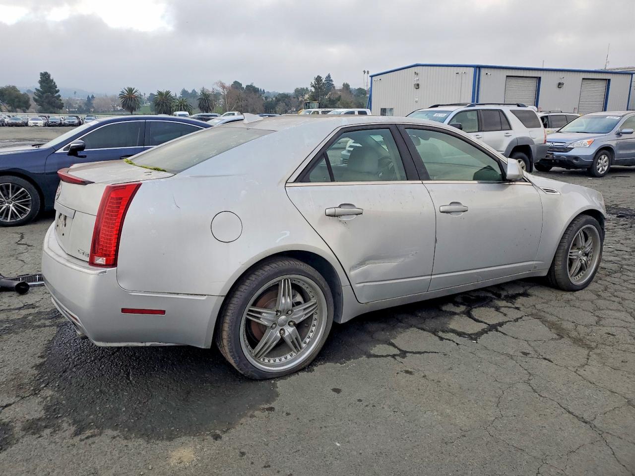 2009 CADILLAC CTS photo 3