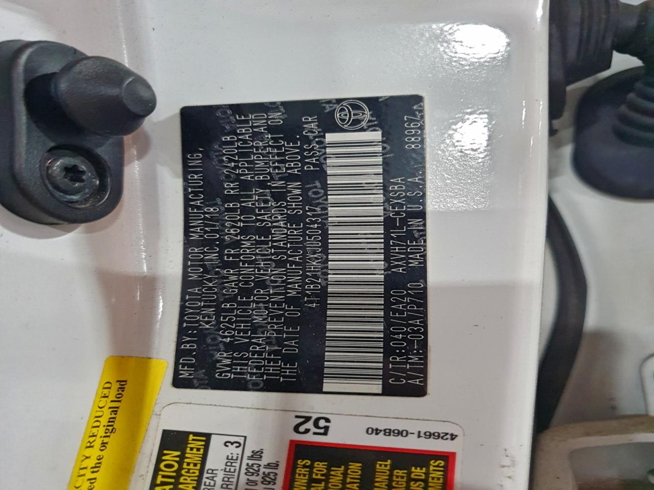 2018 TOYOTA CAMRY HYBRID photo 13