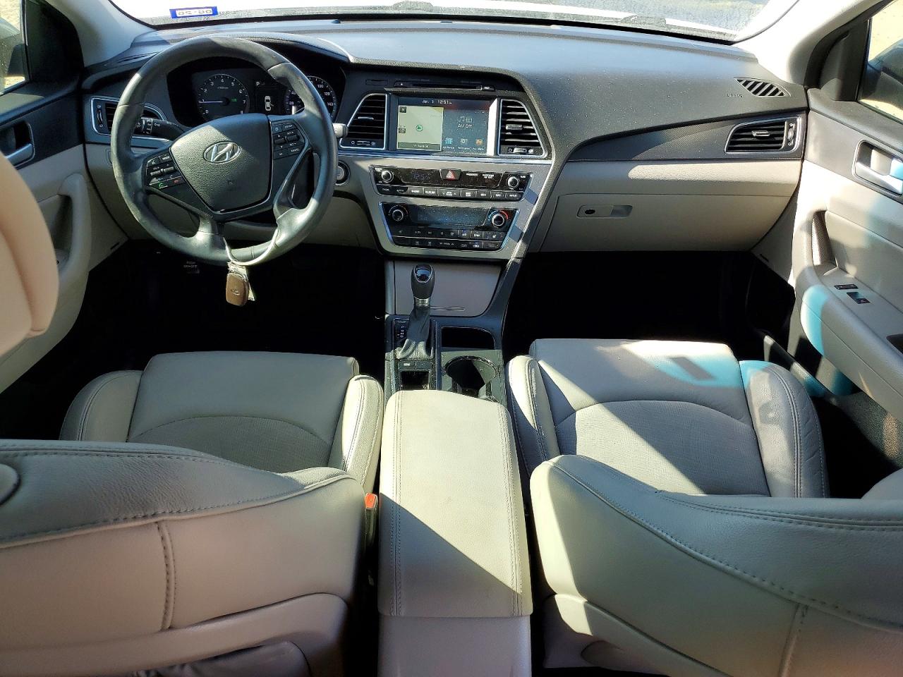 2015 HYUNDAI SONATA SPORT photo 8