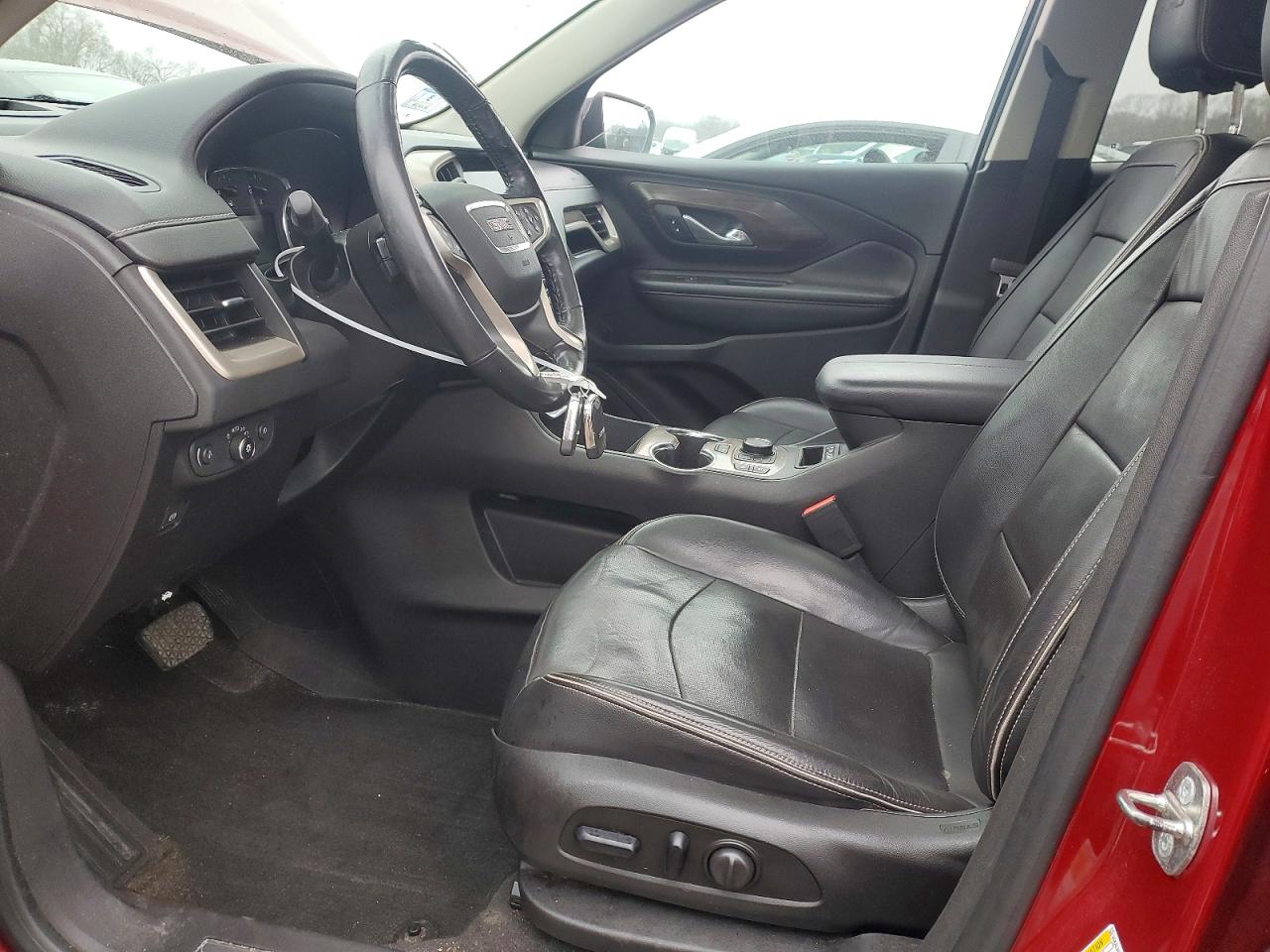 2018 GMC TERRAIN DENALI photo 7