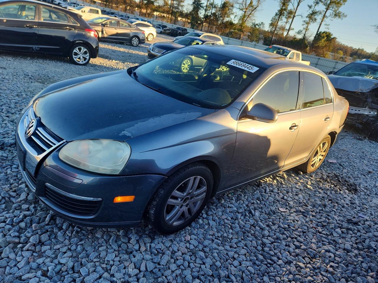 2006 VOLKSWAGEN JETTA