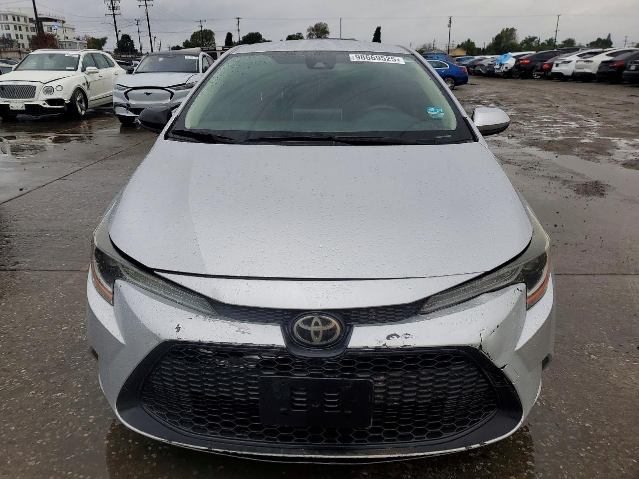 2020 TOYOTA COROLLA LE photo 5