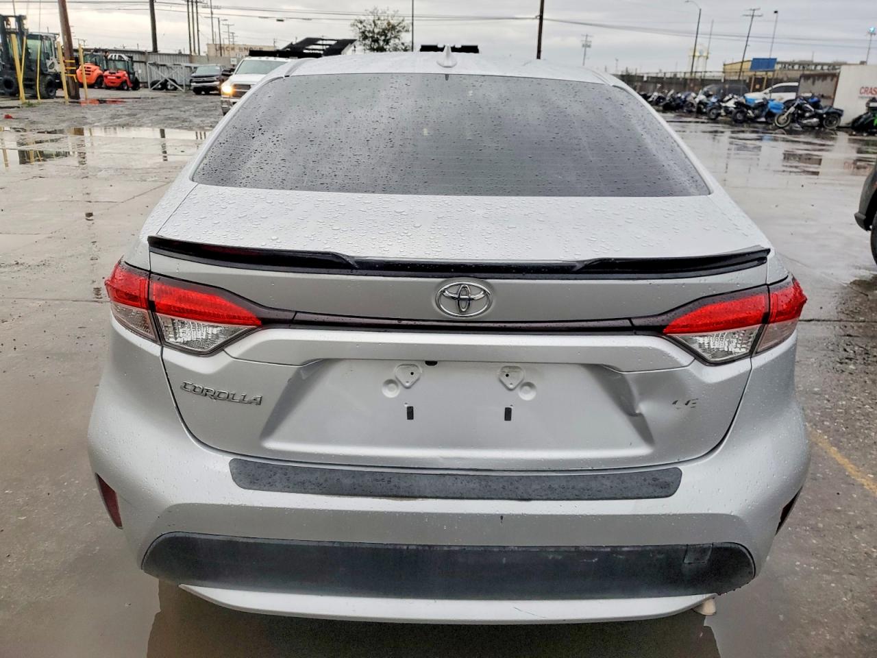 2020 TOYOTA COROLLA LE photo 6
