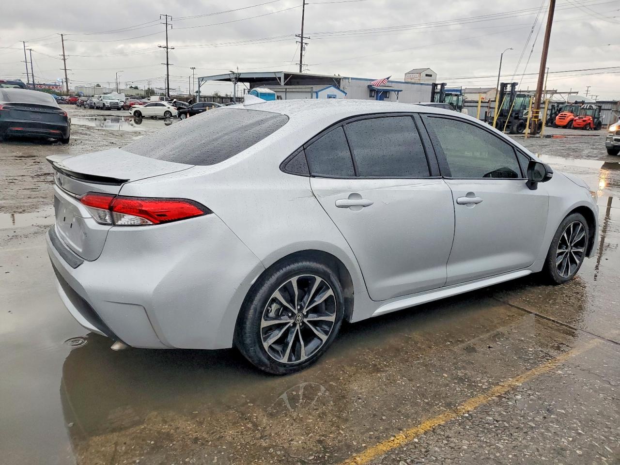 2020 TOYOTA COROLLA LE photo 3