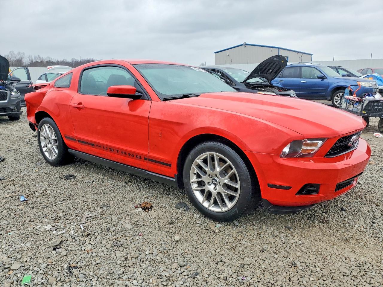 2012 FORD MUSTANG photo 4