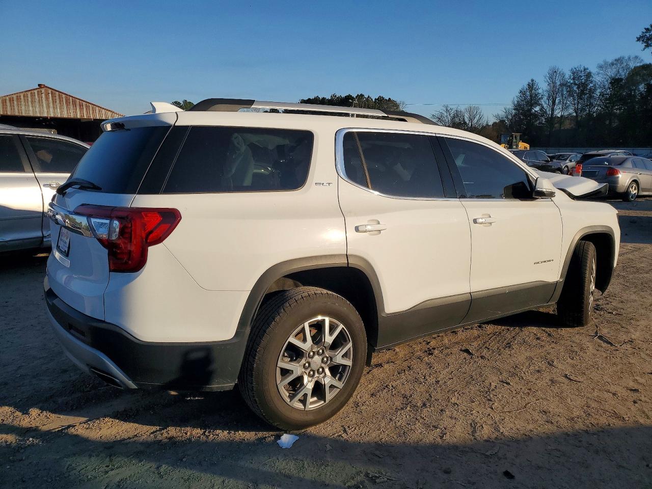 2021 GMC ACADIA SLT photo 3