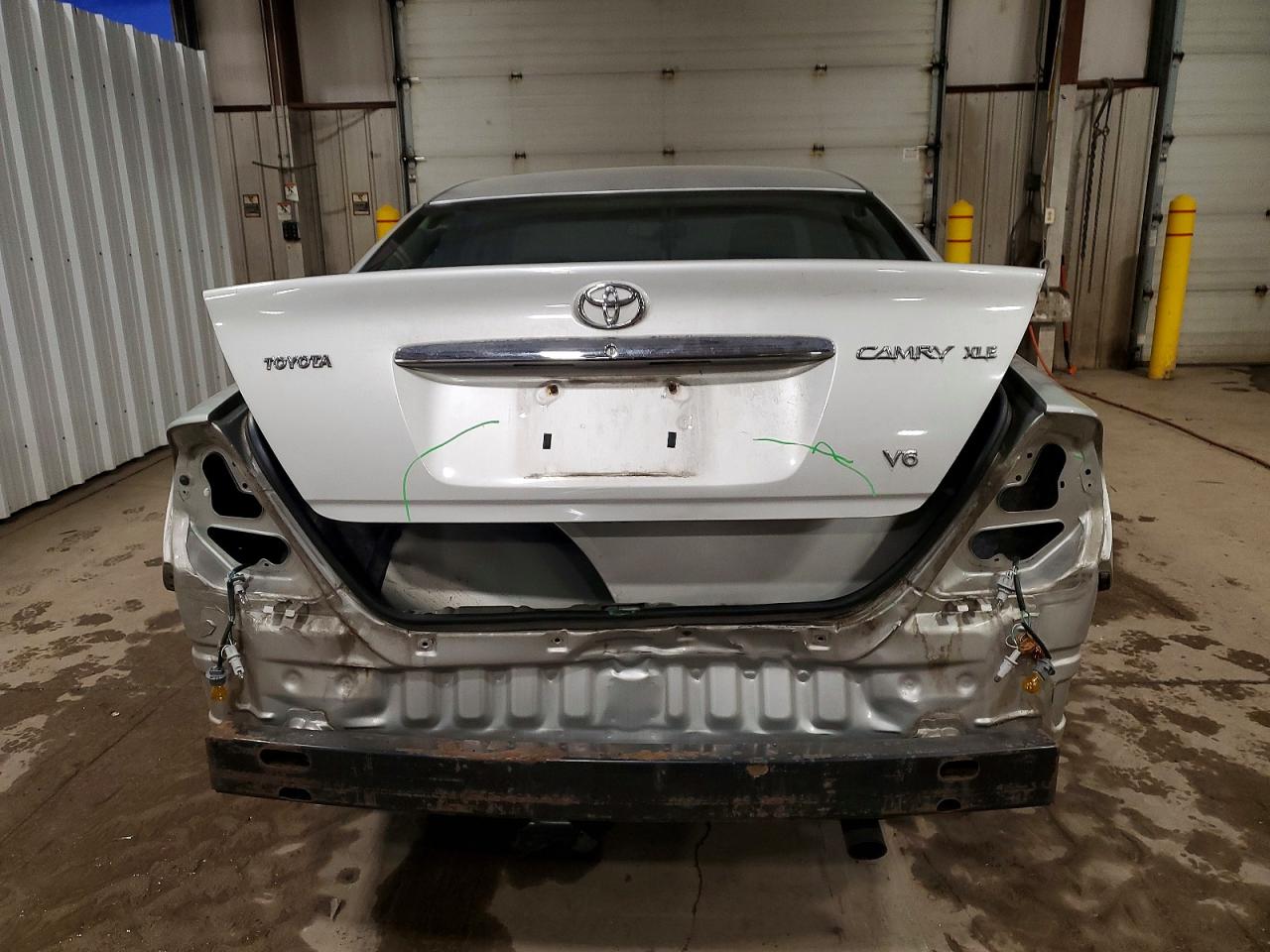 2005 TOYOTA CAMRY LE photo 6