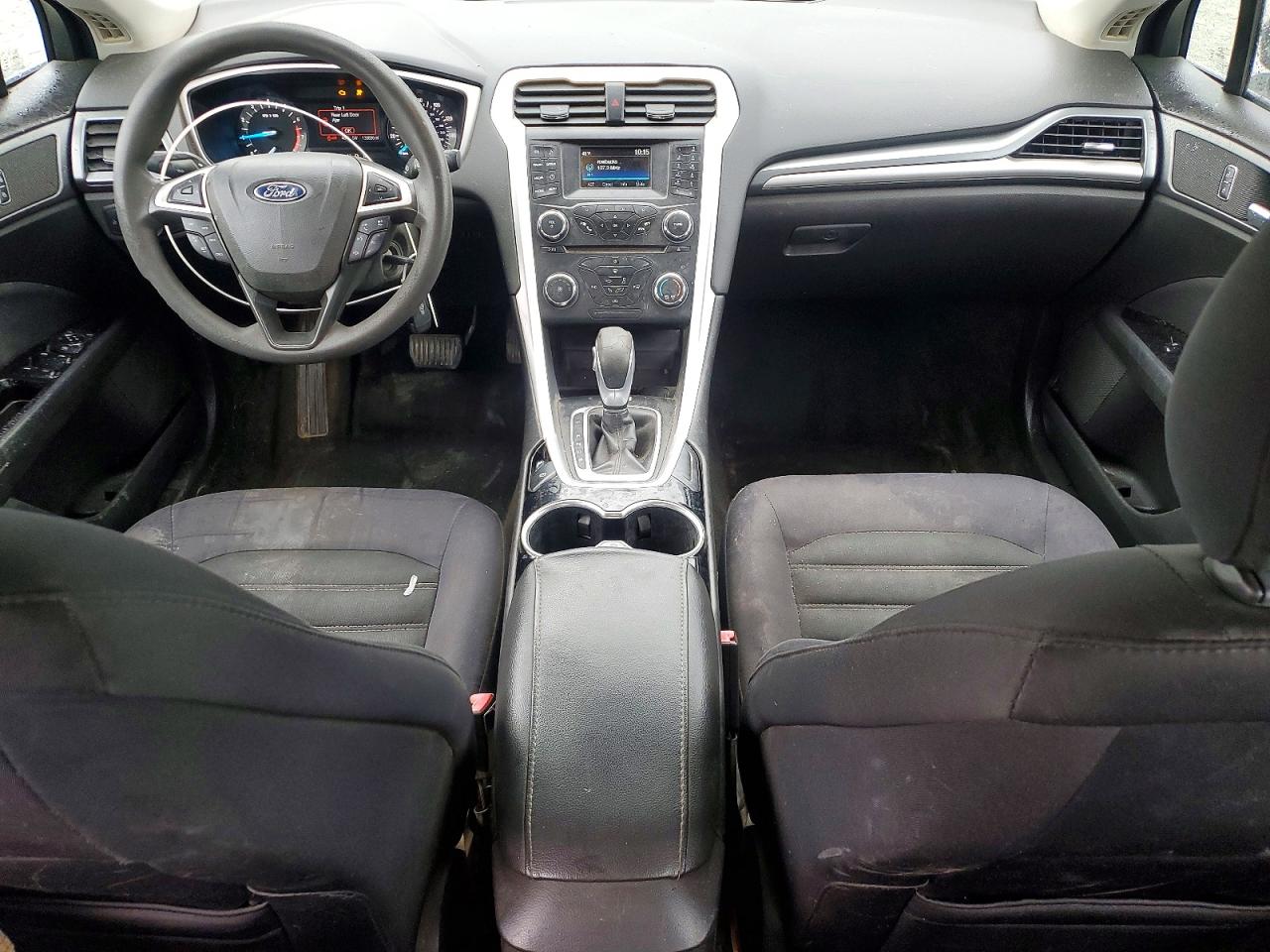 2015 FORD FUSION SE photo 8