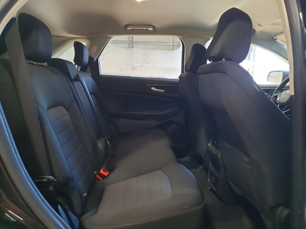 2020 FORD EDGE SE photo 11