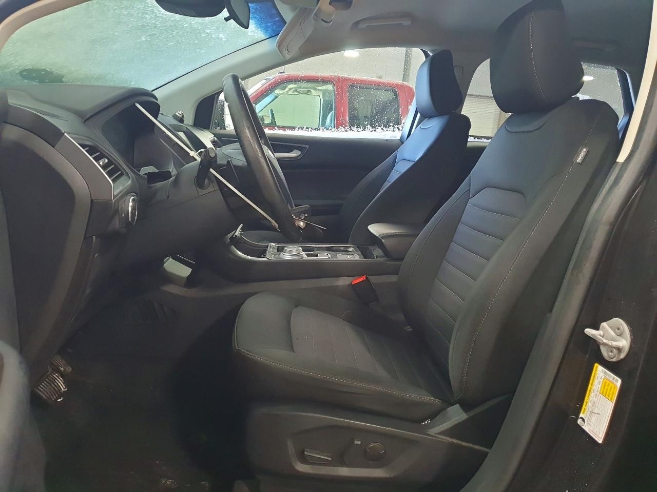 2020 FORD EDGE SE photo 7