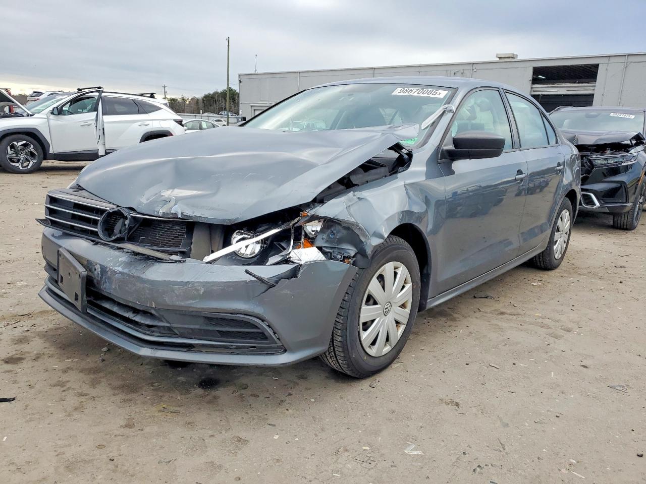 2016 VOLKSWAGEN JETTA