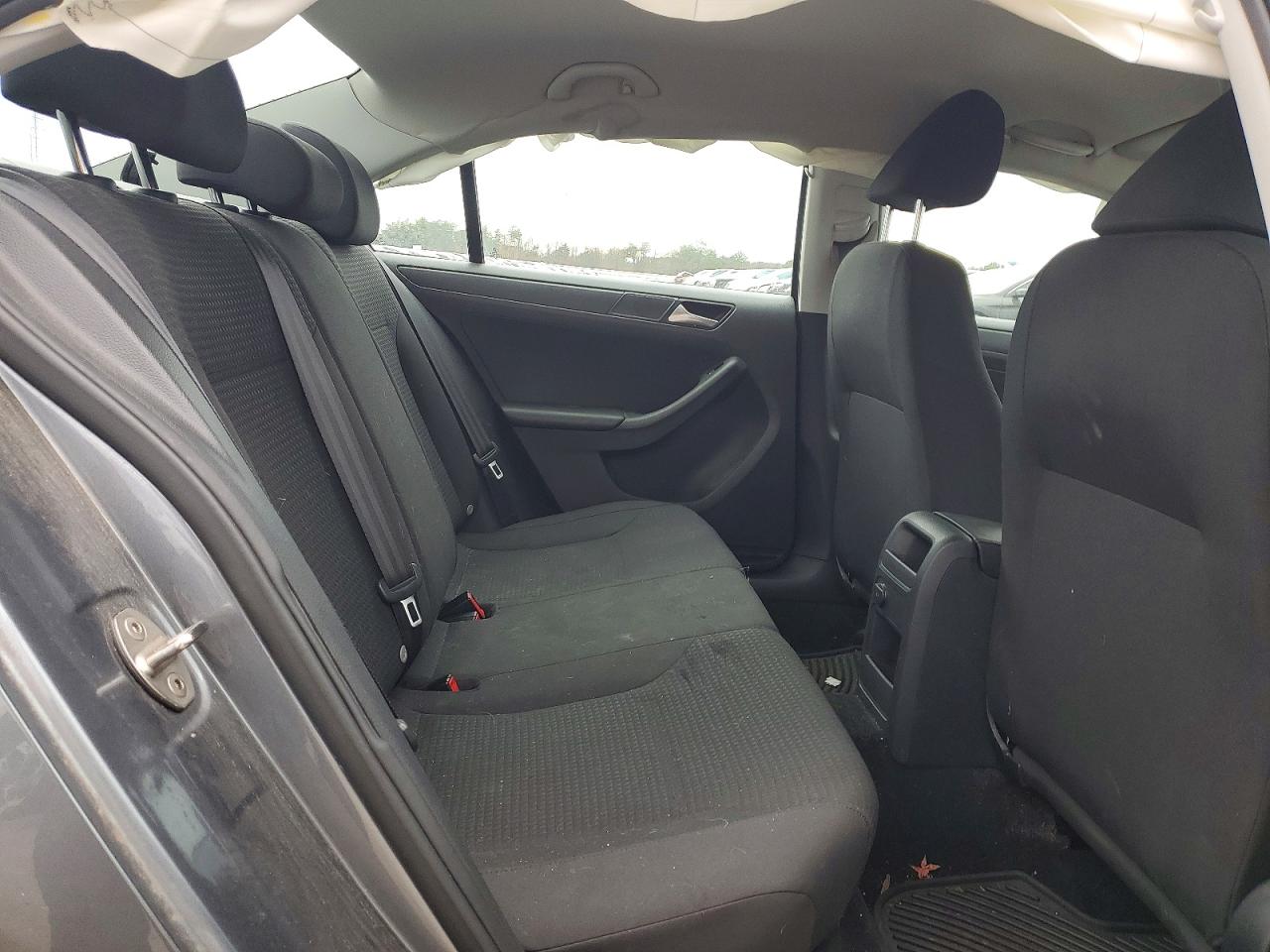 2016 VOLKSWAGEN JETTA S photo 10