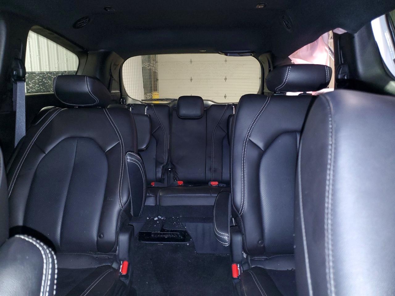 2026 CHRYSLER PACIFICA SELECT photo 10