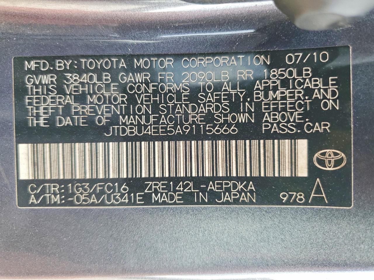 2010 TOYOTA COROLLA photo 12