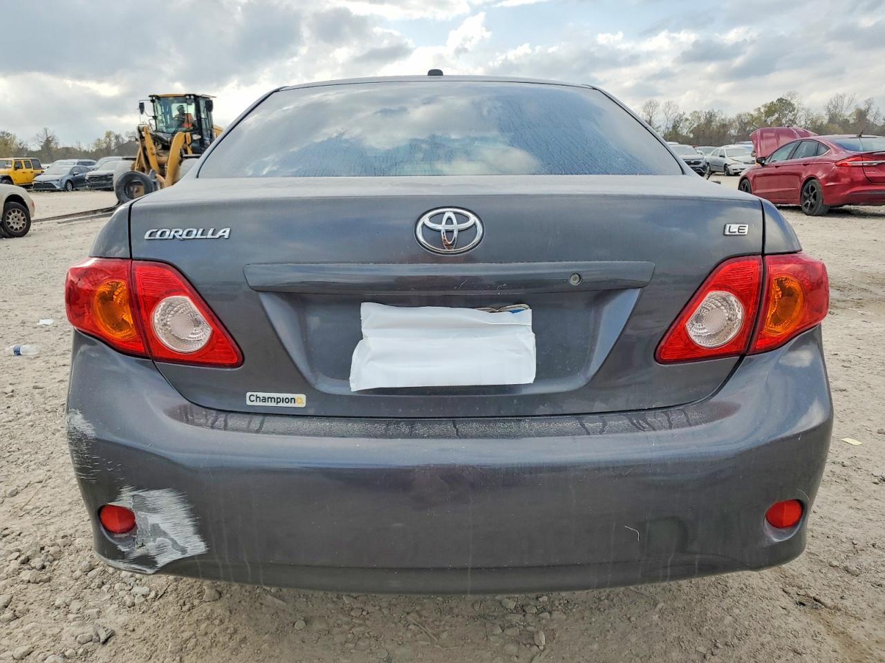 2010 TOYOTA COROLLA photo 6
