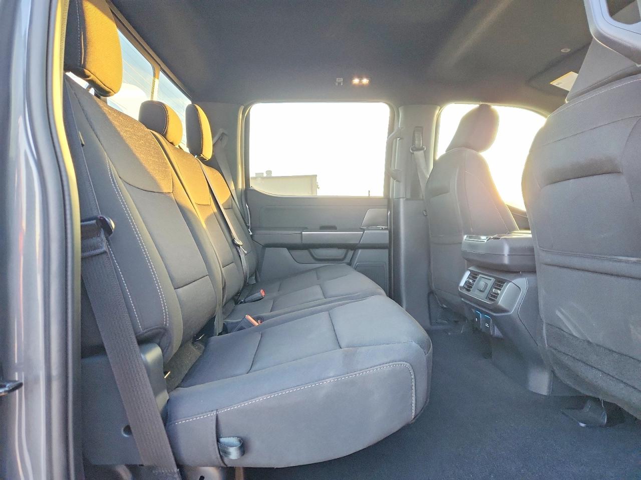 2024 FORD F150 XLT photo 10