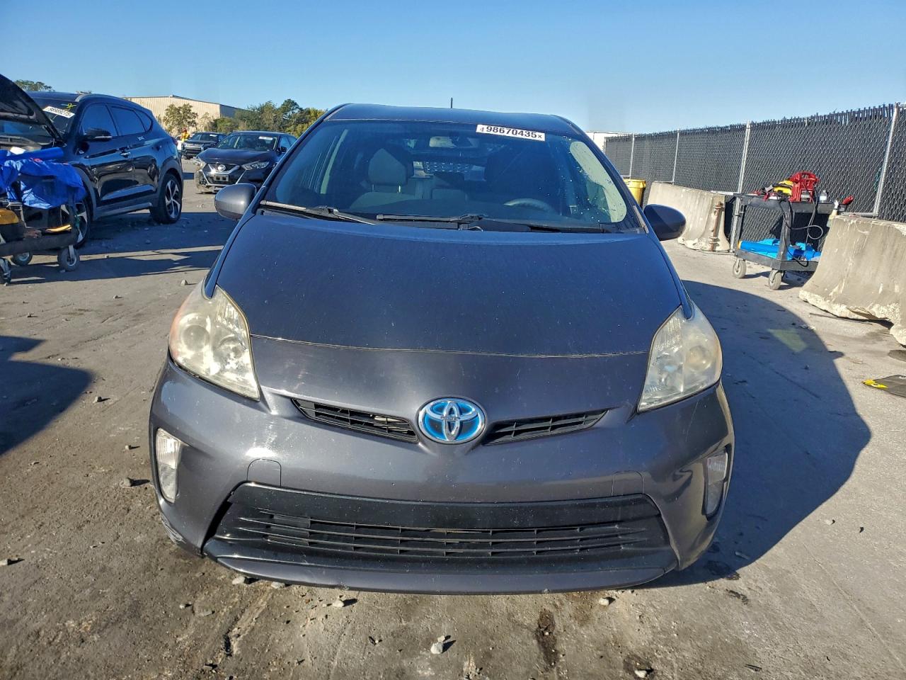 2015 TOYOTA PRIUS photo 5