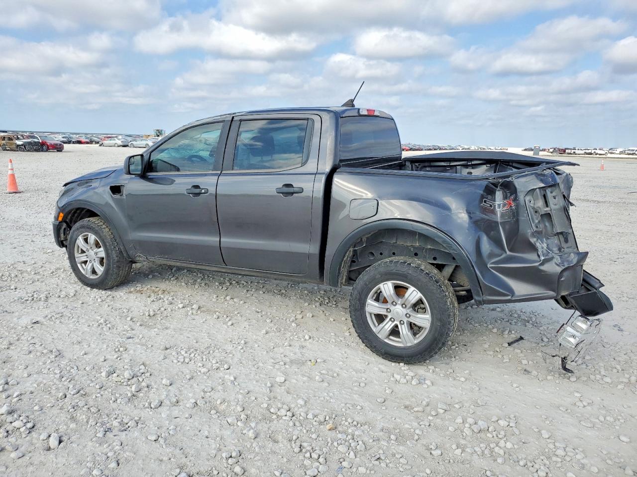 2019 FORD RANGER XL photo 2