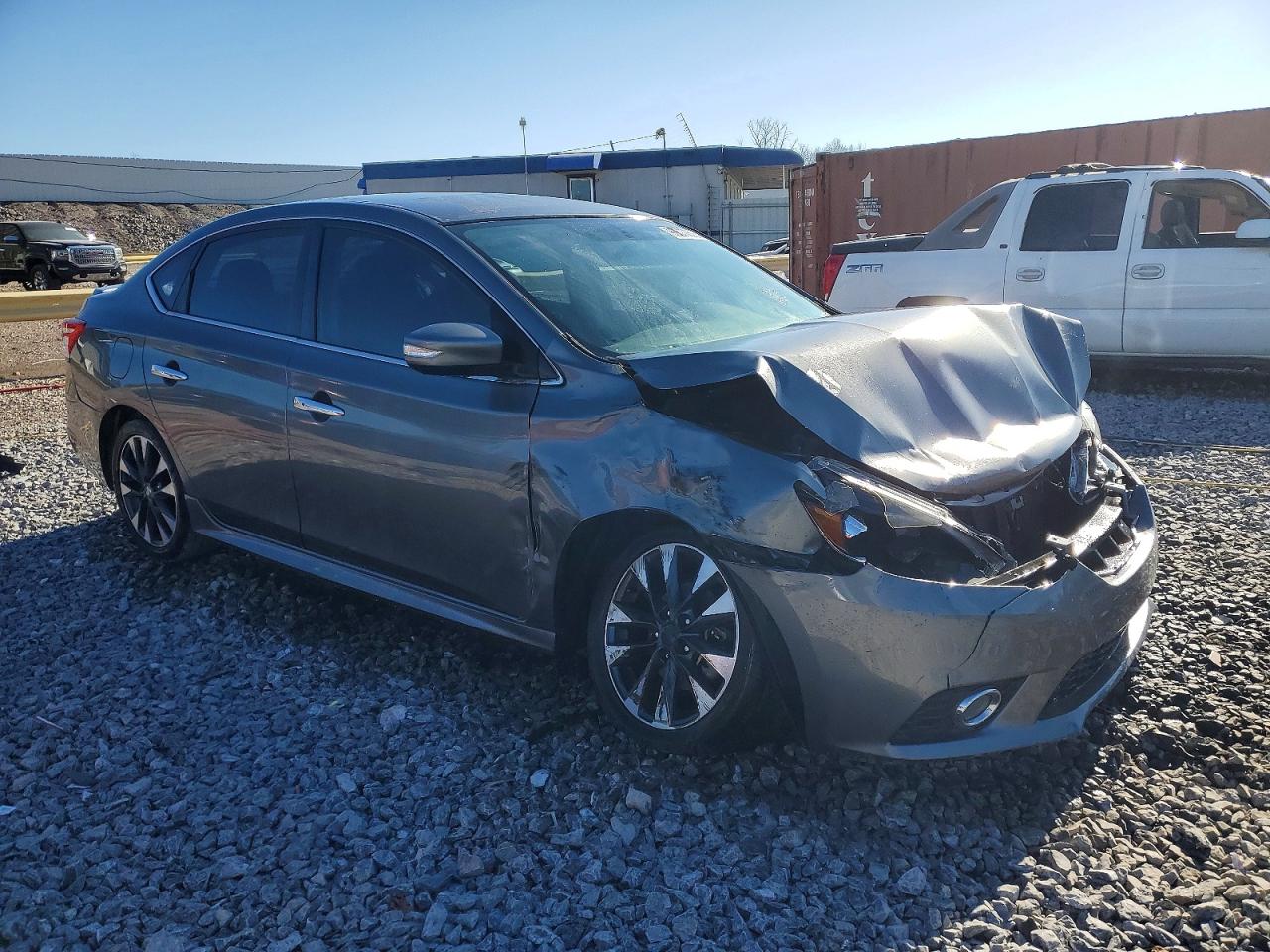 2018 NISSAN SENTRA S photo 4