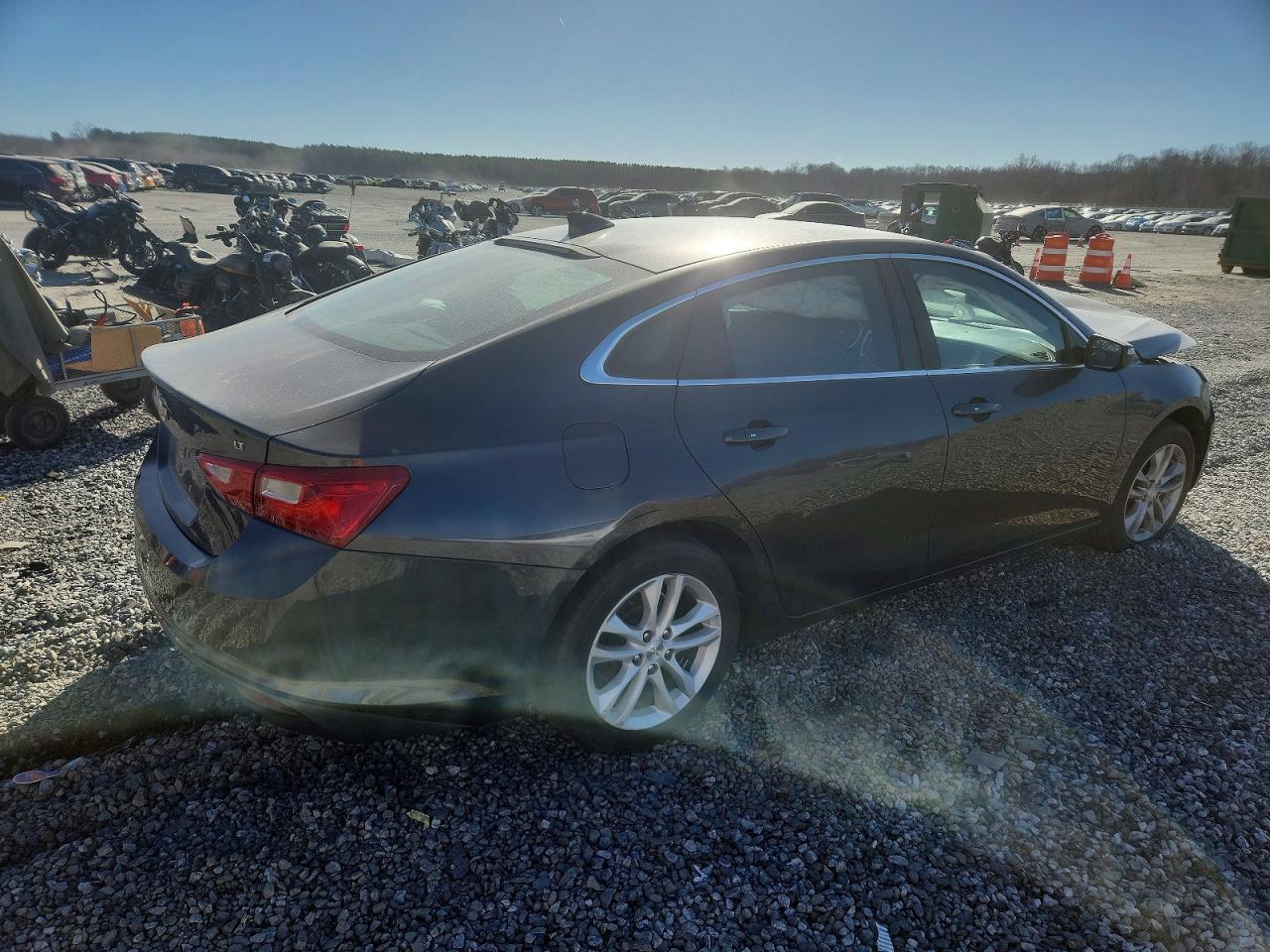 2016 CHEVROLET MALIBU LT photo 5