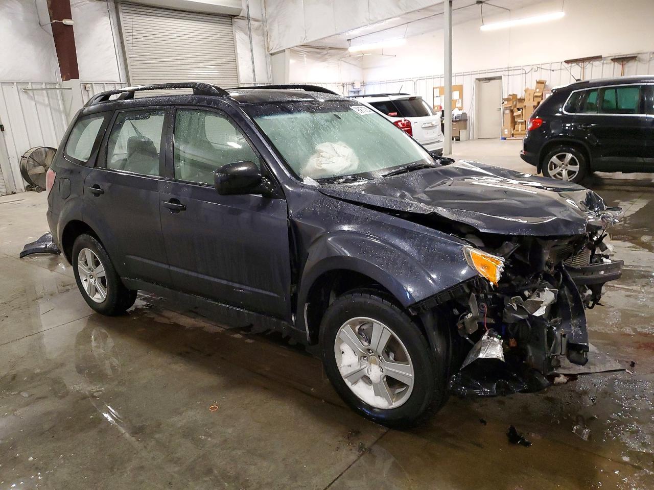 2011 SUBARU FORESTER 2.5X photo 4