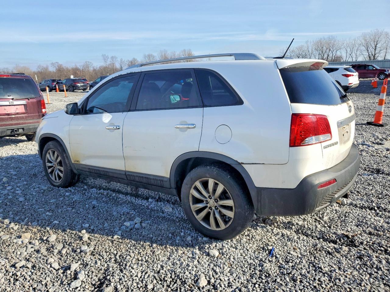 2011 KIA SORENTO EX photo 2