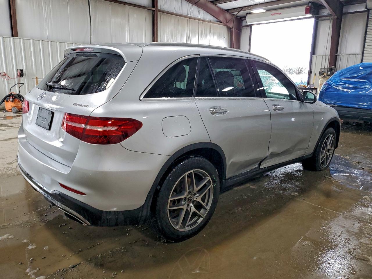 2018 MERCEDES-BENZ GLC 300 4MATIC photo 3