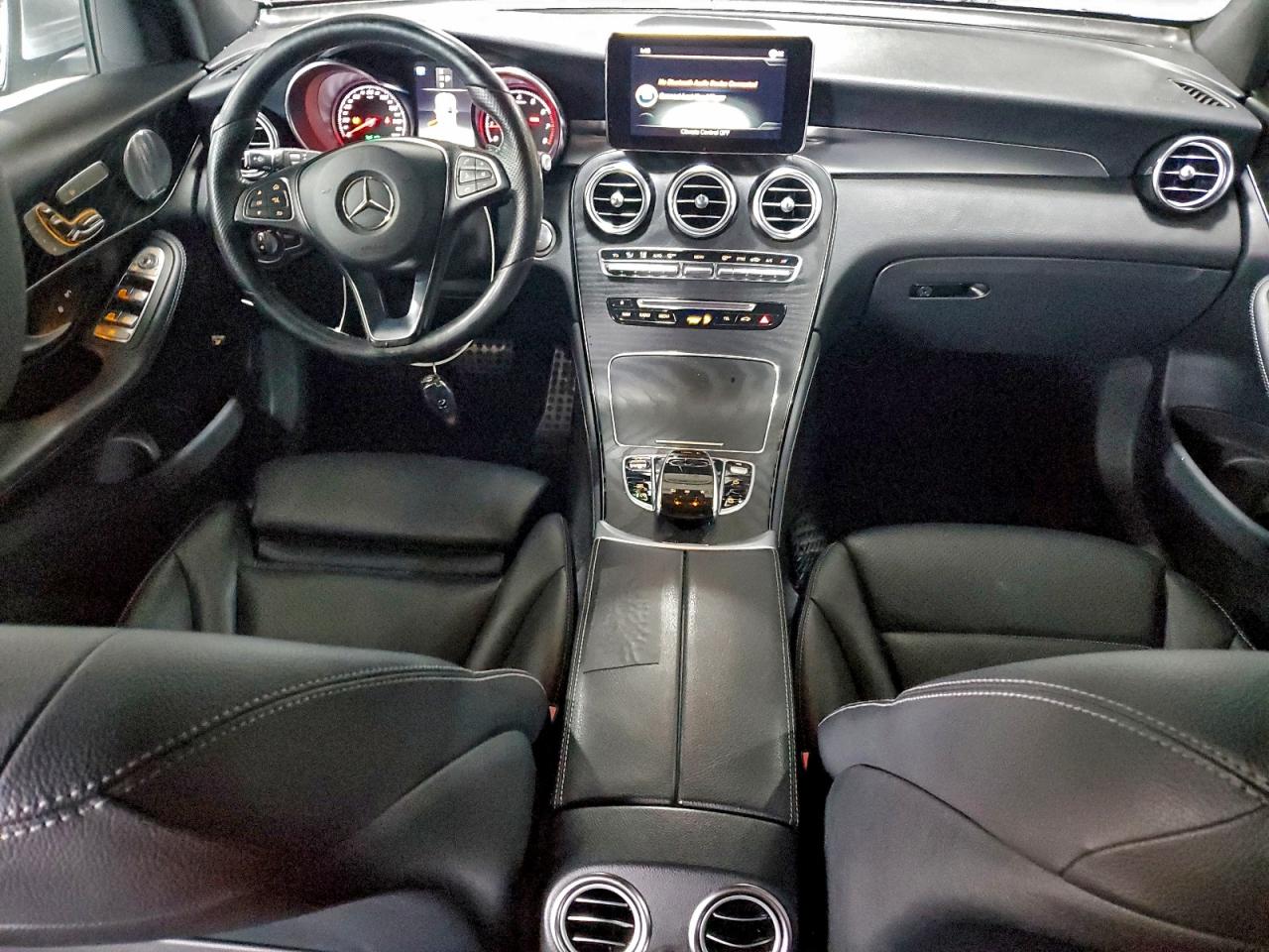 2018 MERCEDES-BENZ GLC 300 4MATIC photo 8