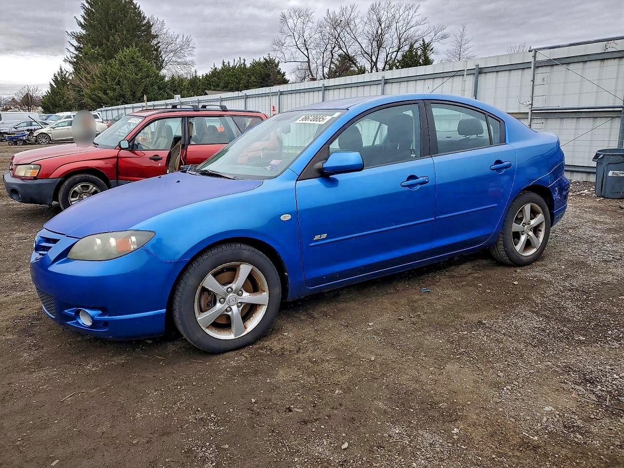 2004 MAZDA 3
