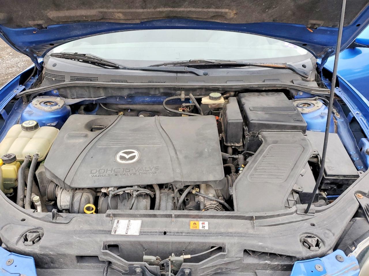 2004 MAZDA 3 S photo 11