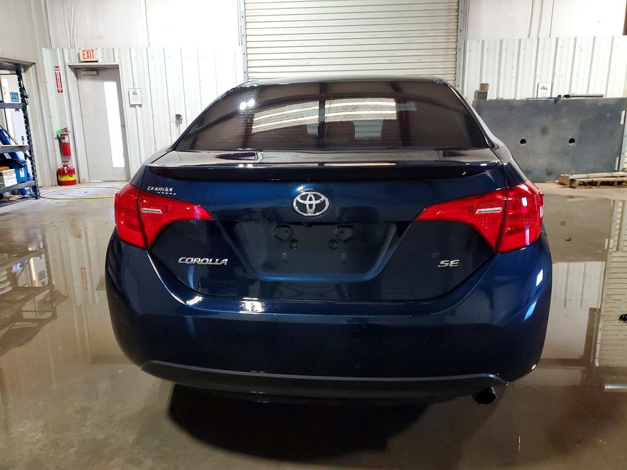 2019 TOYOTA COROLLA L photo 6