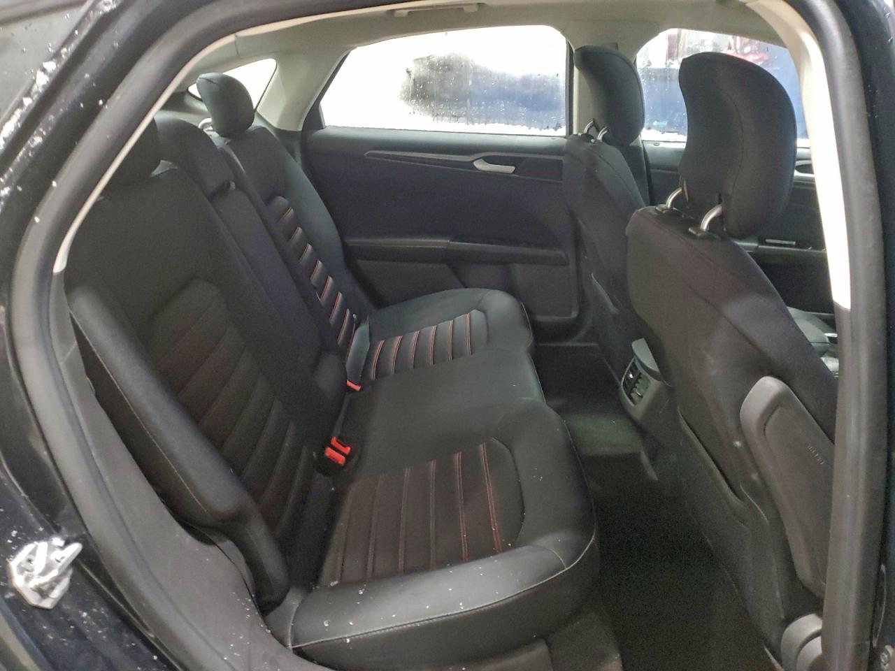 2014 FORD FUSION SE photo 10