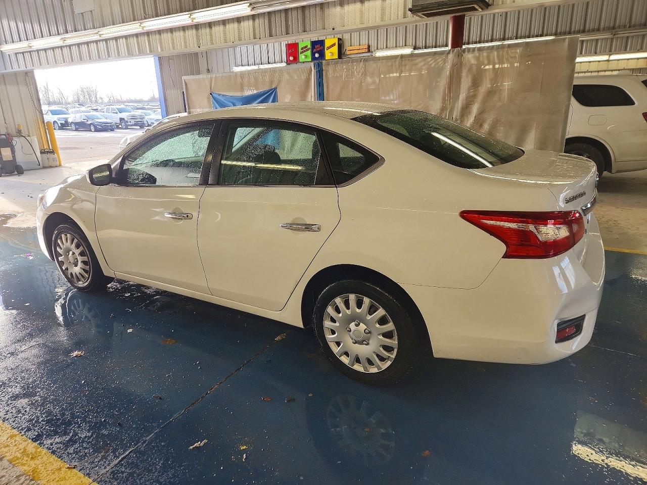 2017 NISSAN SENTRA S photo 2