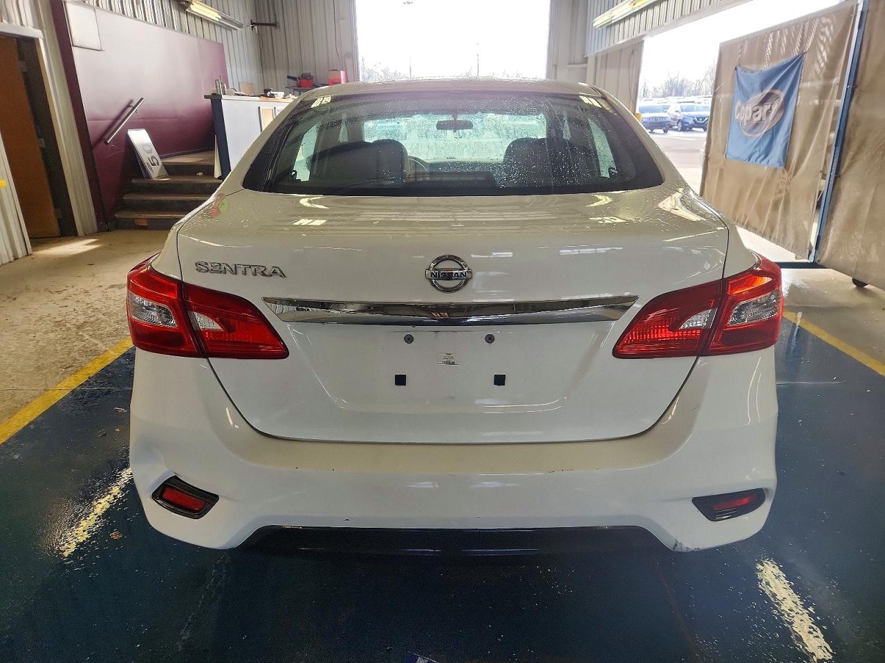 2017 NISSAN SENTRA S photo 6