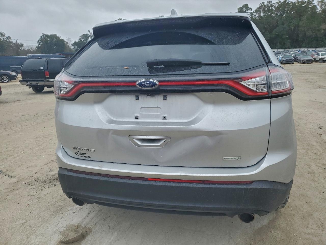 2017 FORD EDGE SE photo 16
