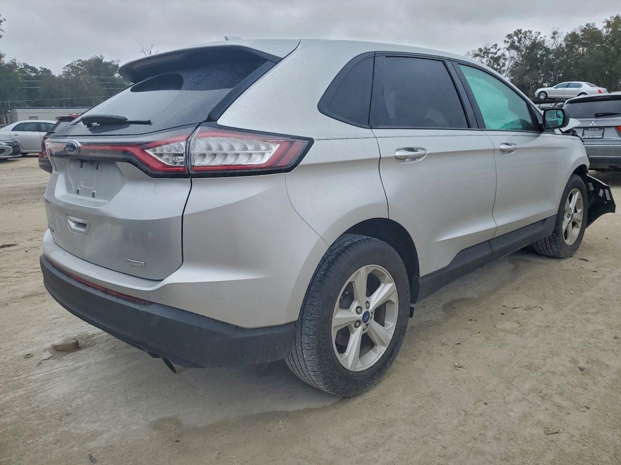 2017 FORD EDGE SE photo 7