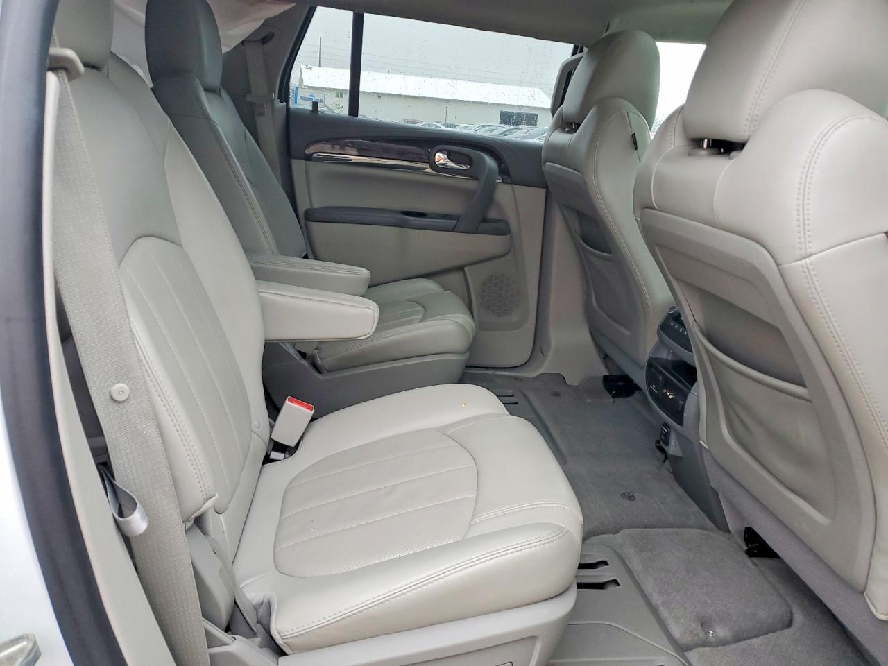 2016 BUICK ENCLAVE photo 11